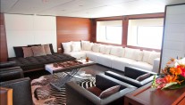 Yacht ANNAMIA -  Skylounge.